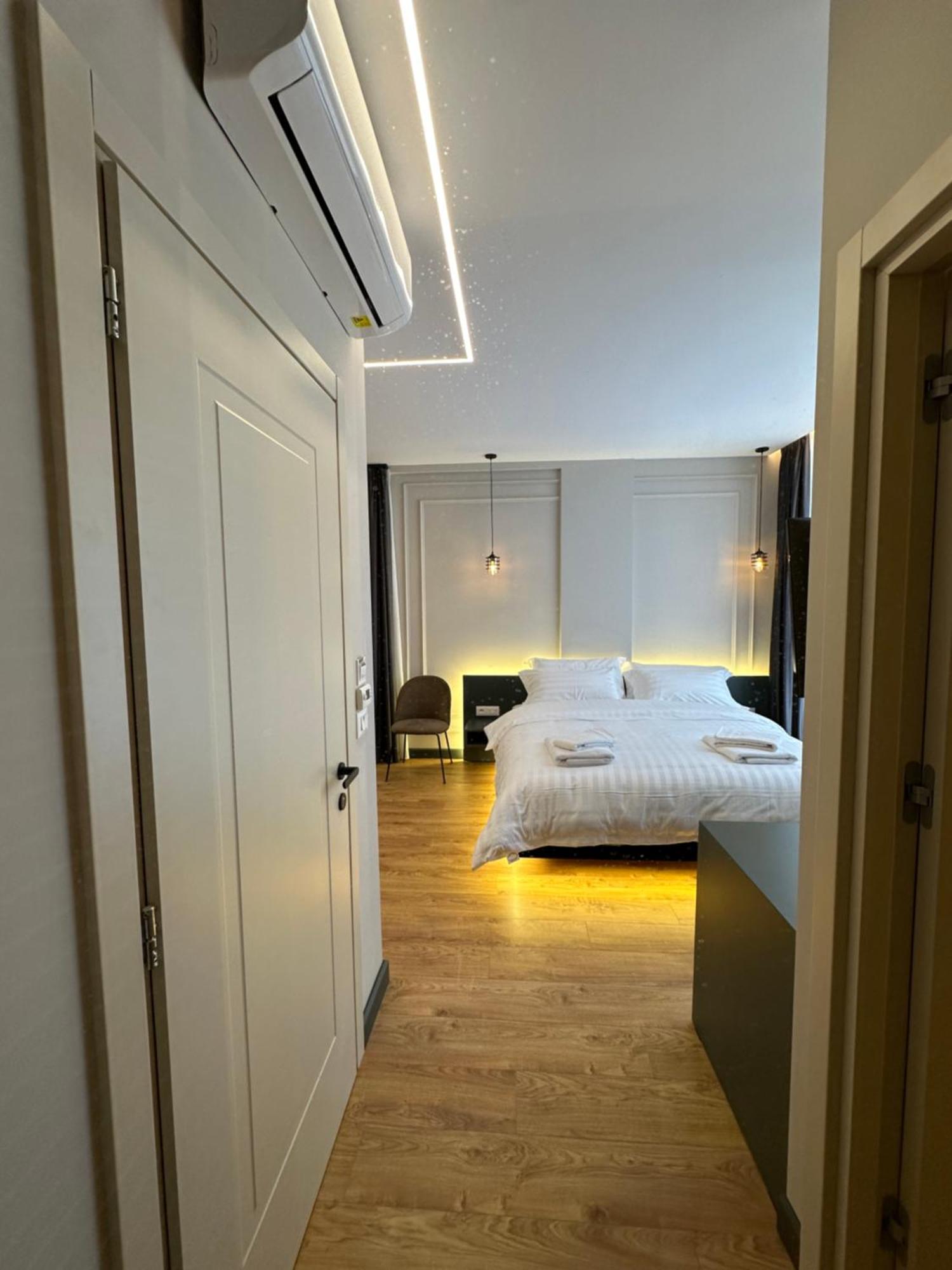 Tirana Central Rooms Eksteriør bilde