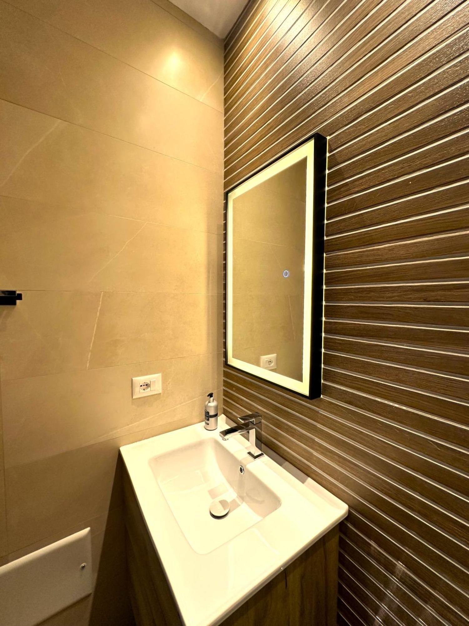 Tirana Central Rooms Eksteriør bilde