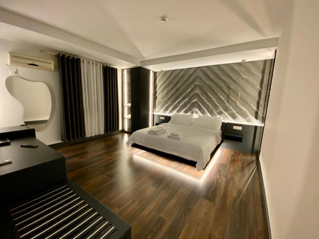 Tirana Central Rooms Eksteriør bilde